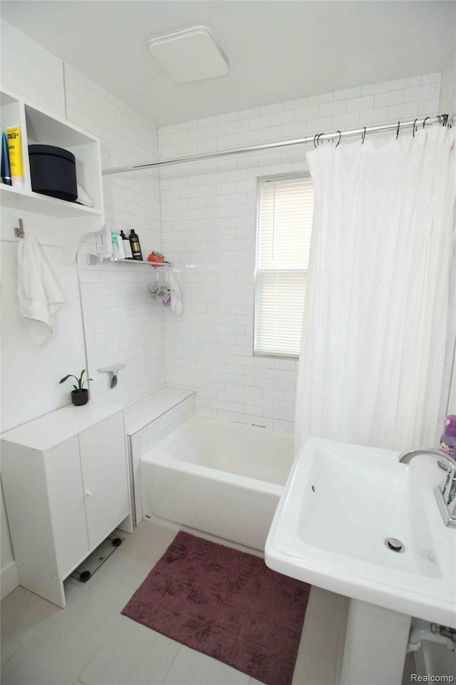 1324-1322 Wayburn St, Grosse Pointe, MI 48230 - bathroom with shower / tub combo with curtain and tile patterned floors