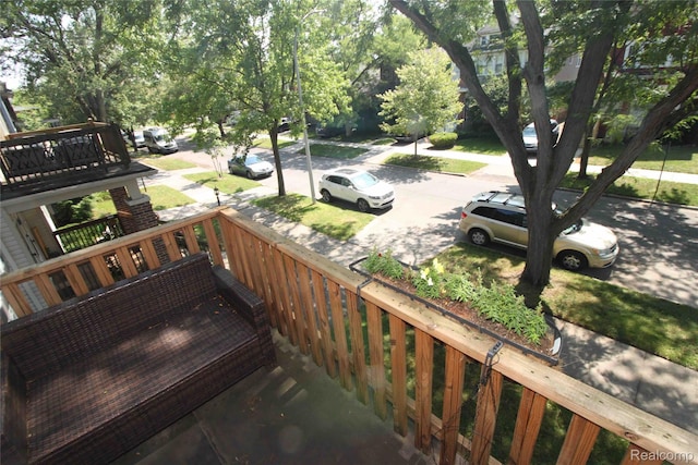 1324-1322 Wayburn St, Grosse Pointe, MI 48230 - view of deck