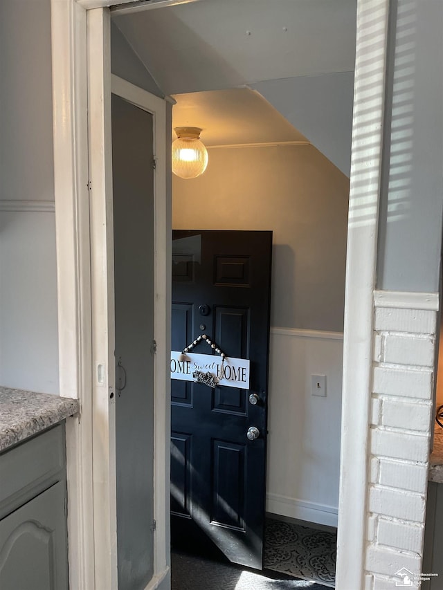 1503 Philomene Blvd, Lincoln Park, MI 48146 - entrance to property