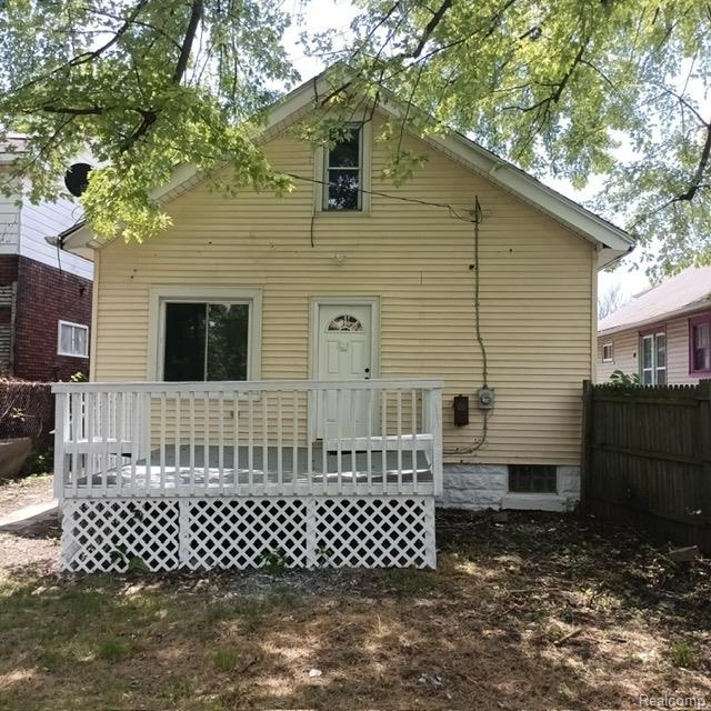 6624 SW Barton St, Wyandotte, MI 48210 - photo 12