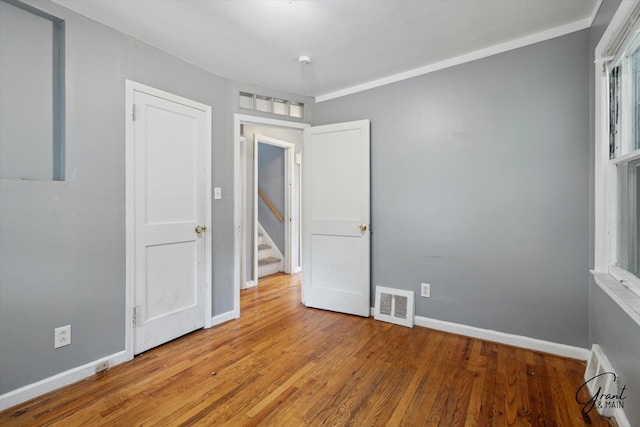 19007 Kentfield St, Detroit, MI 48219 - unfurnished bedroom with light wood finished floors and baseboards