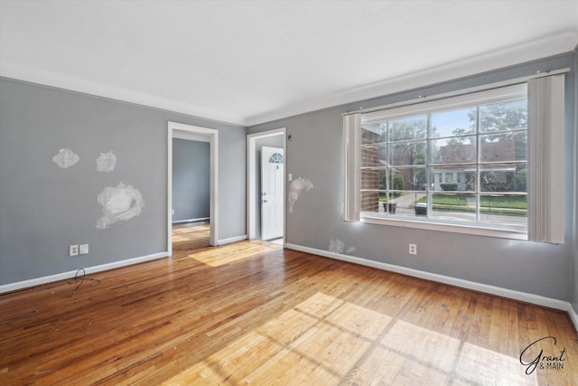 19007 Kentfield St, Detroit, MI 48219 - unfurnished room with baseboards and wood finished floors
