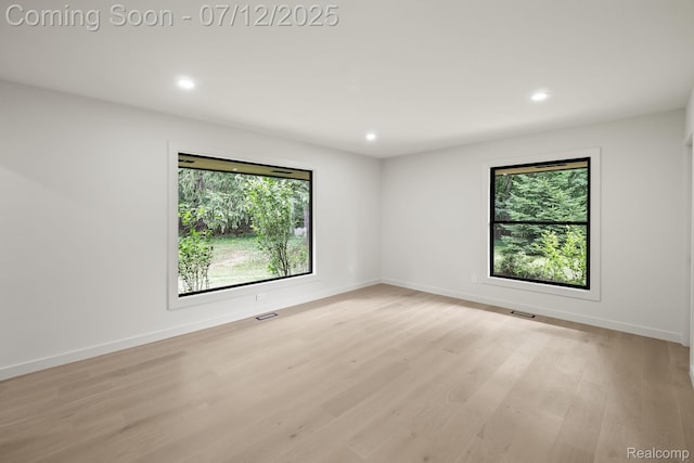 3539 Walbri Dr, Bloomfield Hills, MI 48304 - spare room with recessed lighting and light wood-style floors