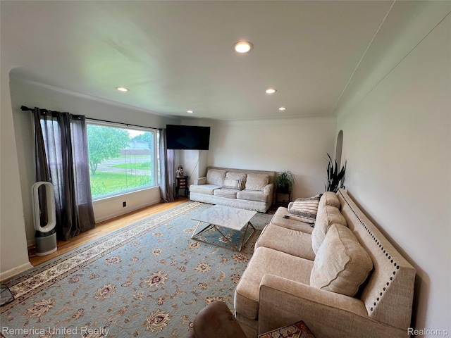 7270 Elizabeth Lake Rd, Waterford, MI 48327 - living area with wood finished floors and recessed lighting