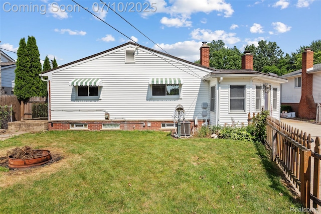 1868 Treadwell St, Westland, MI 48186 - rear view of house with a chimney