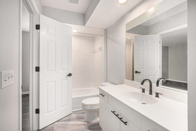 1721 Fountainview Ct SE, Caledonia, MI 49316 - full bathroom featuring vanity, recessed lighting,  shower combination, and wood finished floors