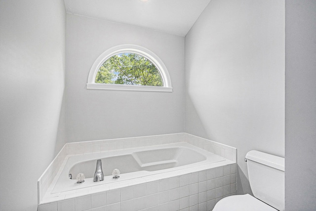 1721 Fountainview Ct SE, Caledonia, MI 49316 - full bathroom with a bath