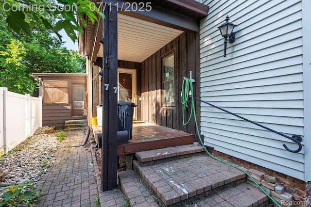 77 Hubbard St, Mount Clemens, MI 48043 - property entrance