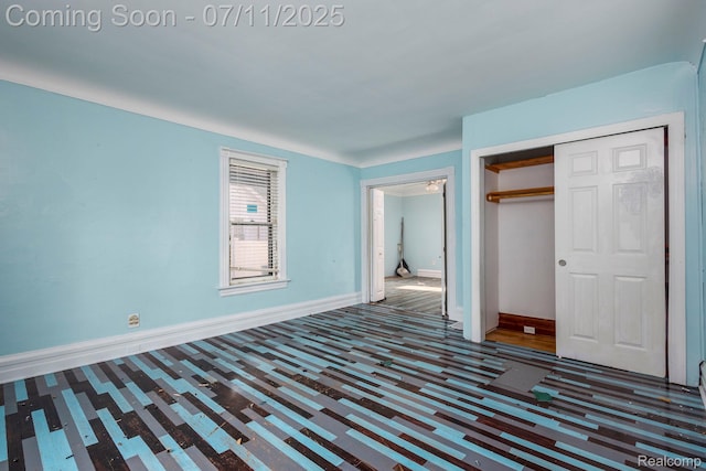 77 Hubbard St, Mount Clemens, MI 48043 - unfurnished bedroom featuring carpet flooring and a closet