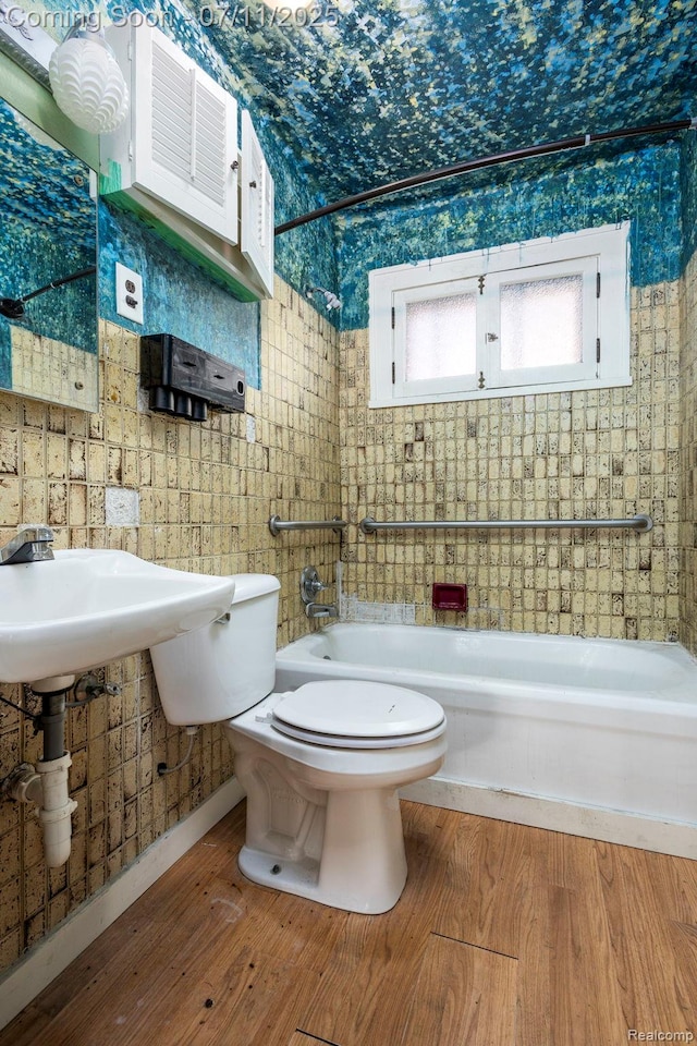 77 Hubbard St, Mount Clemens, MI 48043 - full bath with shower / washtub combination and wood finished floors