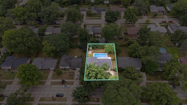 20955 Robinwood St, Farmington, MI 48336 - aerial perspective of suburban area featuring a pool area and property boundaries highlighted