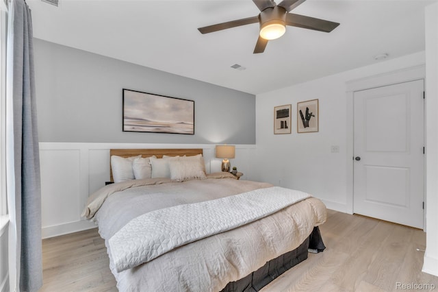 715 Gardenia Ave, Royal Oak, MI 48067 - bedroom with light wood-style flooring and a ceiling fan