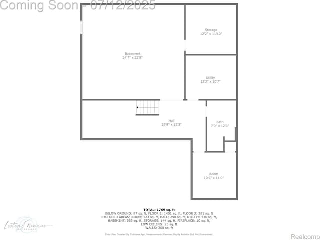 1128 Andover Cir, Commerce Twp, MI 48390 - view of room layout