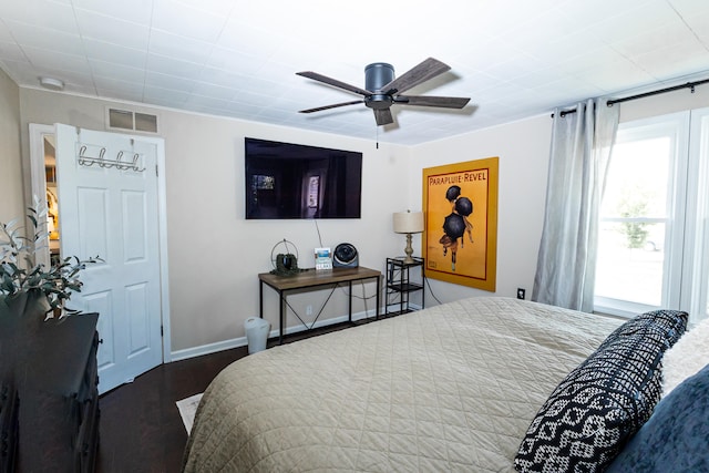 22515 E 10 Mile Rd, Saint Clair Shores, MI 48080 - bedroom with wood finished floors and ceiling fan