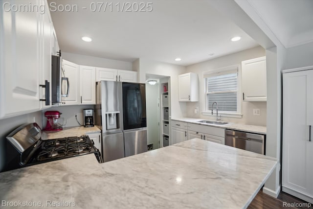 129 S Edgeworth Ave, Royal Oak, MI 48067 - photo 13