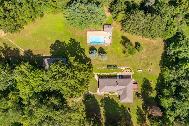 22100 N Uldriks Dr, Battle Creek, MI 49017 - view from above of property with a pool