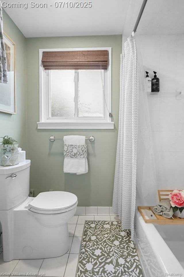 9157 Hackberry Ave, Plymouth, MI 48170 - full bathroom featuring plenty of natural light, tile patterned floors, and shower / bath combo