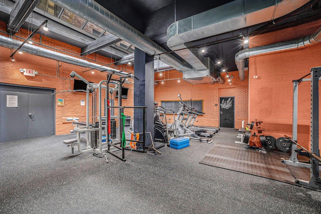 600 Broadway Ave NW Unit 402, Grand Rapids, MI 49504 - view of gym