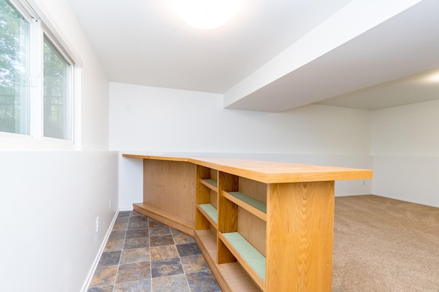 266 Westover Ave, Ann Arbor, MI 48103 - bar featuring baseboards