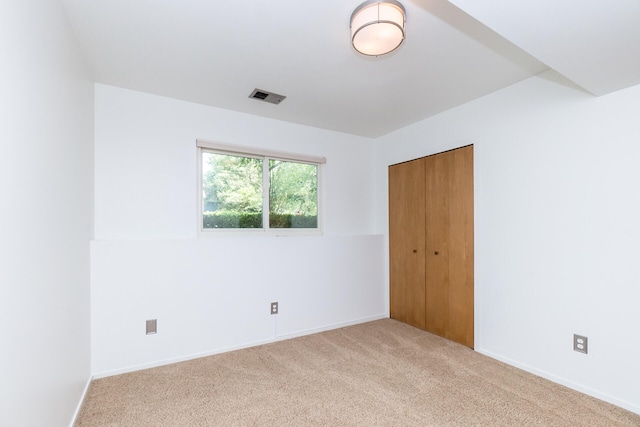 266 Westover Ave, Ann Arbor, MI 48103 - unfurnished bedroom featuring carpet and a closet