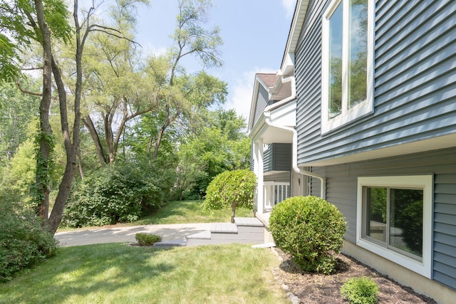 266 Westover Ave, Ann Arbor, MI 48103 - view of green lawn
