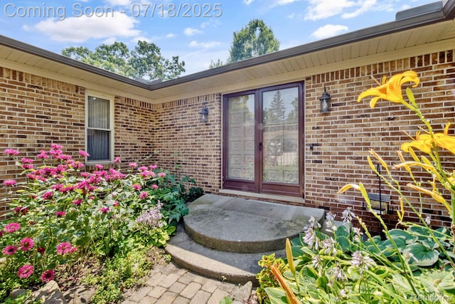 8400 Oak Shade Ct, Davison, MI 48423 - property entrance featuring brick siding and french doors