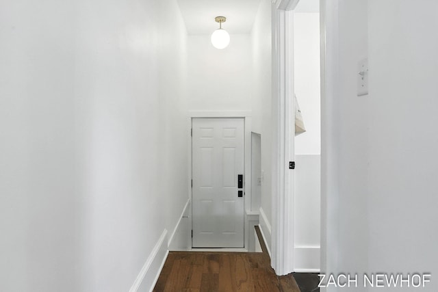 334 Washington Blvd, Holland, MI 49423 - corridor with wood finished floors