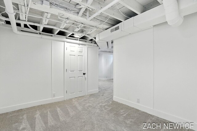 334 Washington Blvd, Holland, MI 49423 - finished basement with carpet and baseboards
