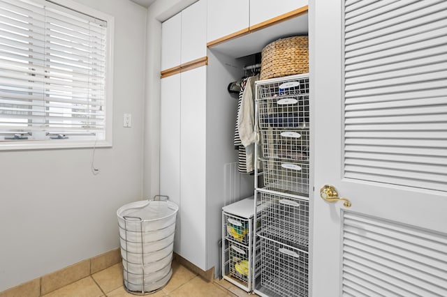 2323 Solano Dr, Wolverine Lake, MI 48390 - view of closet