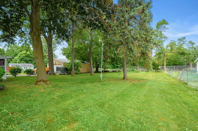 76 Taft St, Battle Creek, MI 49014 - view of yard