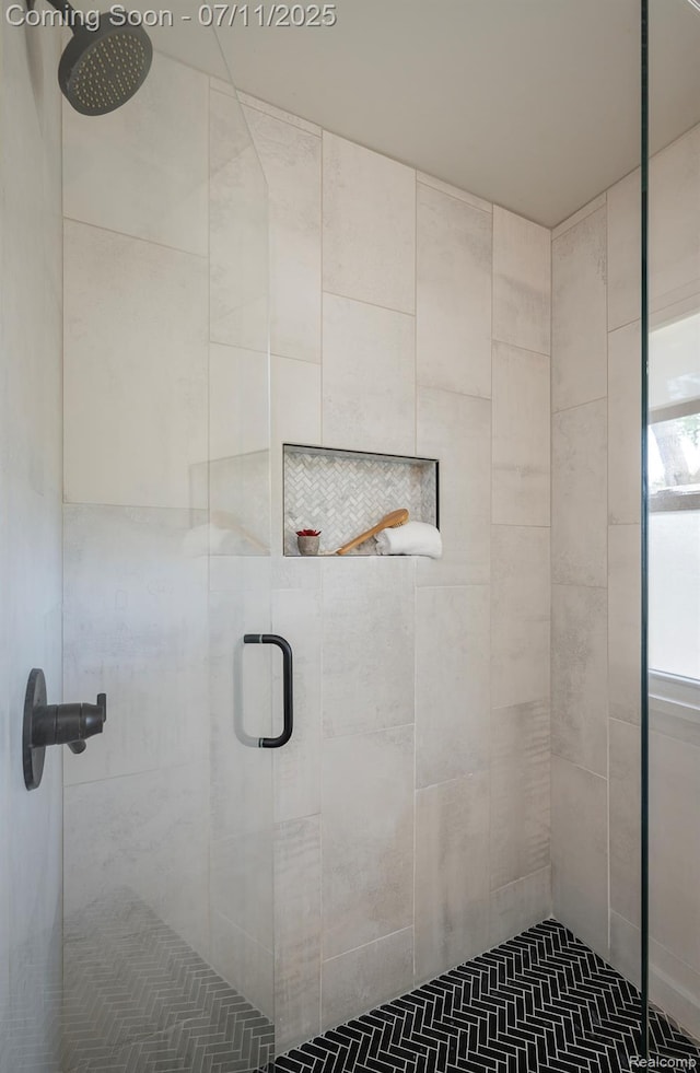 4412 Buckingham Rd, Royal Oak, MI 48073 - bathroom with a shower stall