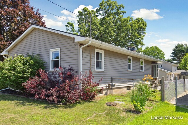 521 Edward St, Middleville, MI 49333