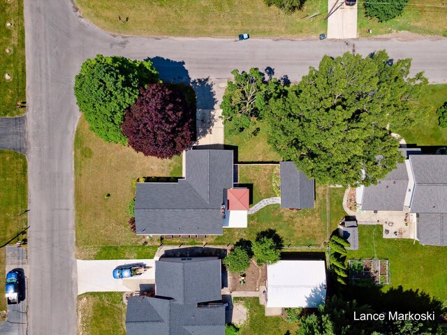 521 Edward St, Middleville, MI 49333