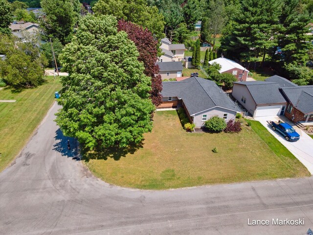 521 Edward St, Middleville, MI 49333