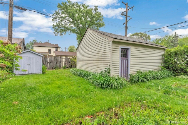 4800 Bishop St, Detroit, MI 48224 - view of yard featuring a storage unit