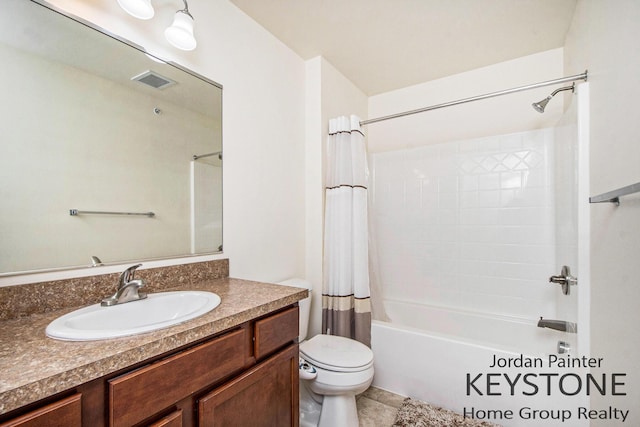 3508 River Run St, Wyoming, MI 49418 - full bath with shower / bath combination with curtain, vanity, and tile patterned flooring