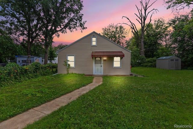 14734 Collinson Ave, Eastpointe, MI 48021 - photo 1