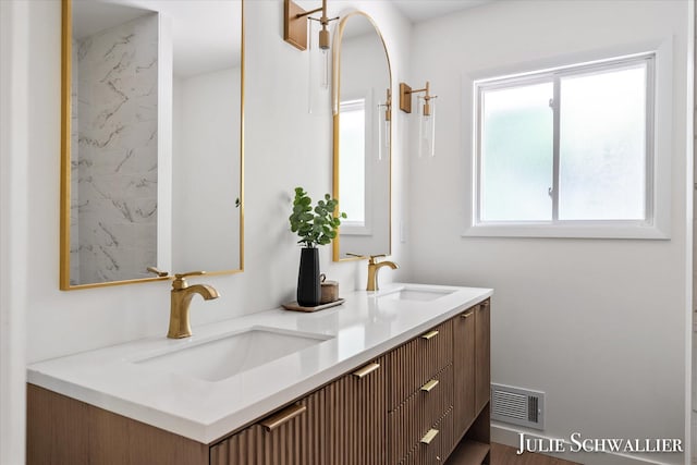 751 Old Gate Rd NW, Grand Rapids, MI 49504 - bathroom with double vanity