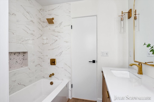 751 Old Gate Rd NW, Grand Rapids, MI 49504 - bathroom with vanity and  shower combination