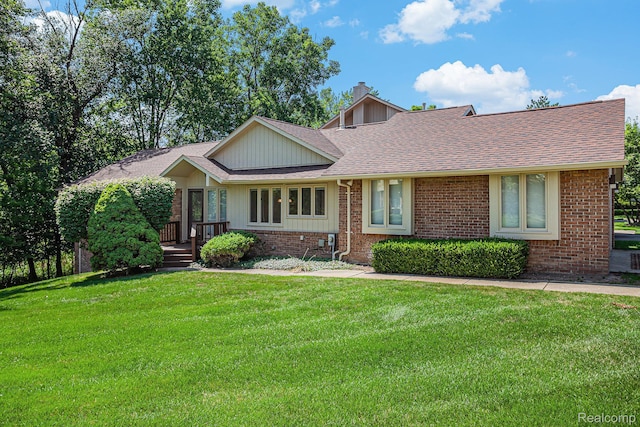 5503 Walnut Cir W, West Bloomfield, MI 48322 - photo 1