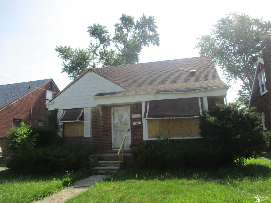 14000 Ashton Rd, Detroit, MI 48223 - photo 1