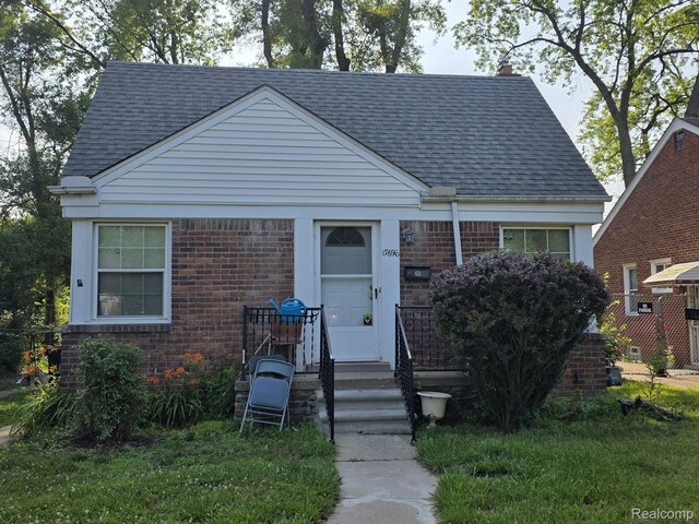 17696 Woodbine St, Detroit, MI 48219 - photo 1