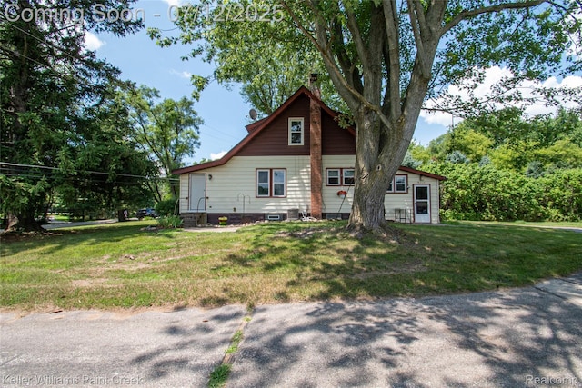 20525 30 Mile Rd, Ray, MI 48096 - view of front of property with a front lawn and a chimney