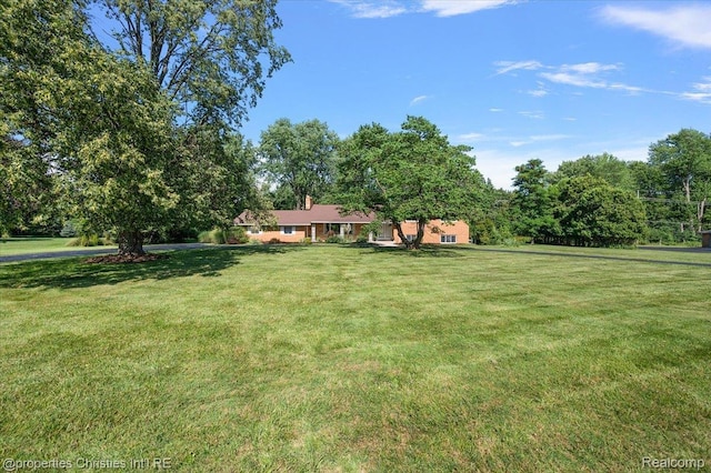 30700 Marimoor St, Beverly Hills, MI 48025 - view of green lawn