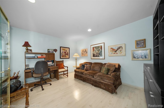 7569 Danbury Cir W, Bloomfield, MI 48322 - photo 5