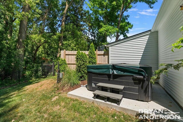 2099 Robinson Rd SE, Grand Rapids, MI 49506