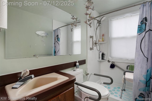 4313 S Dearborn St, Melvindale, MI 48122 - full bath featuring healthy amount of natural light, vanity, and curtained shower