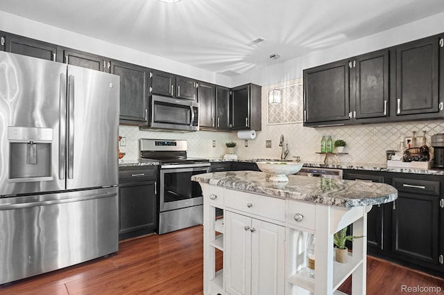 1466 Silverbrook Ridge Dr, Walled Lake, MI 48390 - photo 9