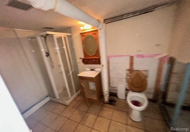 2170 Avondale St, Sylvan Lake, MI 48320 - full bath with a shower stall and toilet