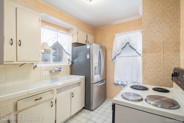 13700 Winchester St, Oak Park, MI 48237 - photo 11